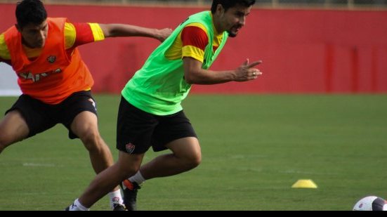 Imagem Cárdenas comemora goleada sobre o Flu de Feira e fala sobre expectativa do primeiro BaVi