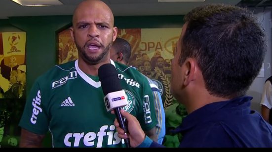 Imagem &quot;Mulher dele deve tê-lo traído com um negão&quot;, diz Felipe Melo após ter sofrido racismo