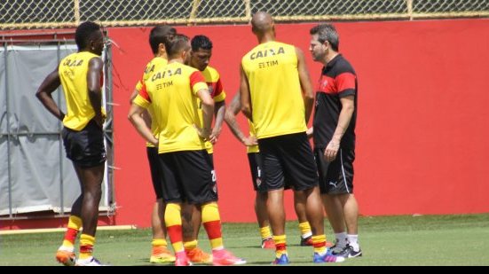 Imagem  Vitória muda chave e já foca no Paraná