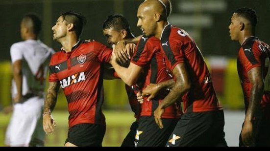 Imagem Em busca do improvável, Vitória encara o Paraná na Vila Capanema