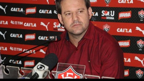 Imagem   “Fizemos uma exibição de encher os olhos”, declarou Argel após a eliminação