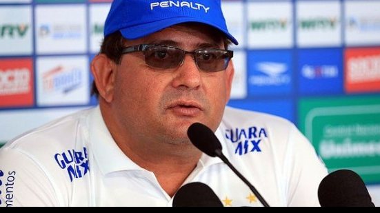 Imagem Após jogo morno, Guto minimiza: “Se o Bahia precisasse do resultado, postura seria diferente” 