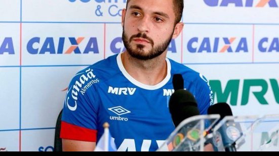Imagem Meia do Bahia admite cautela diante do Vitória: “jogo difícil dentro da casa deles”