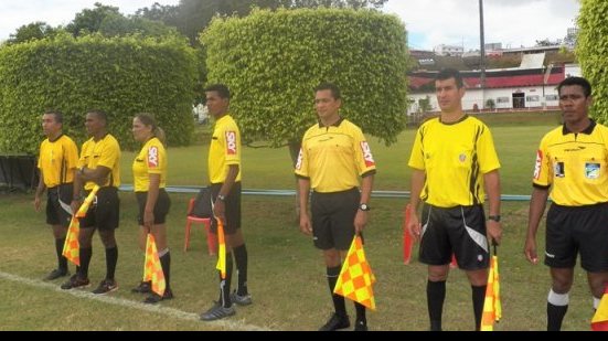 Imagem CBF realiza treinamento para árbitros do quadro nacional em Salvador