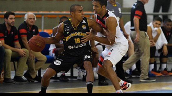 Imagem NBB: Vitória perde para o Mogi em terceiro duelo