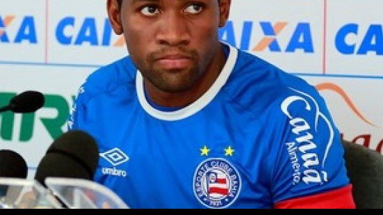 Imagem Encostado no Bahia, Tinga está próximo de ser emprestado a time da Série B