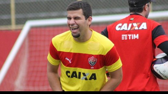 Imagem André Lima é vetado e desfalca o Vitória no BAVI; Confira escalação do Leão