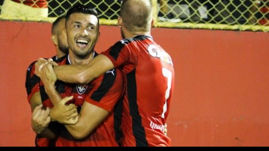 Imagem Após deixar o clube, Dátolo parabeniza o Vitória pelo título baiano