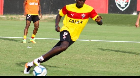 Imagem Além de Kieza e Ramires, Vitória perde mais três jogadores para estreia na Série A