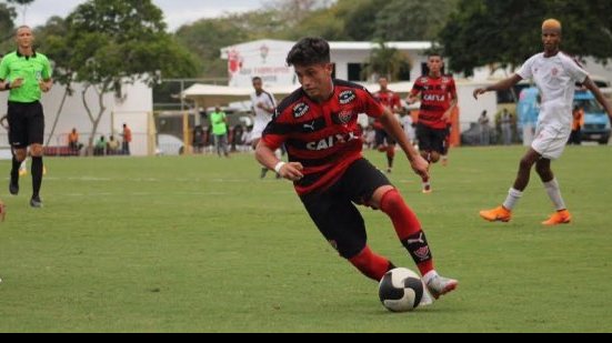 Imagem Atacante do Vitória é convocado para seleção Sub-20