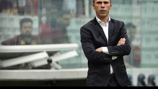 Imagem Após inicio preocupante, técnico do Vasco pede calma aos torcedores