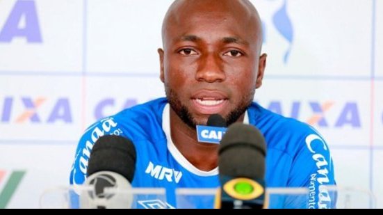 Imagem  Armero esquece final do Nordestão e pede Bahia focado no Vasco