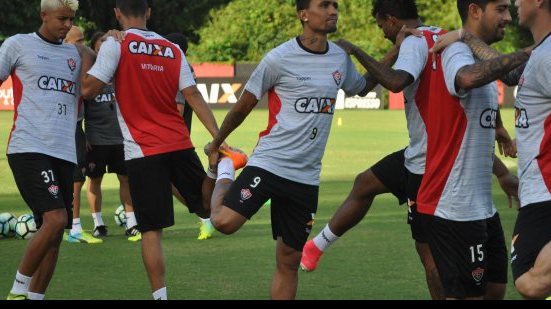 Imagem Com Kieza em campo, Vitória inicia preparação para duelo com o Coritiba