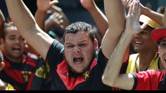Imagem Torcida do Sport reclama de ação da PM após jogo na Fonte Nova; um foi preso