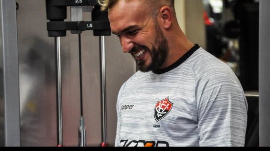 Imagem Capitão do Vitória quer primeiro triunfo do Leão na competição