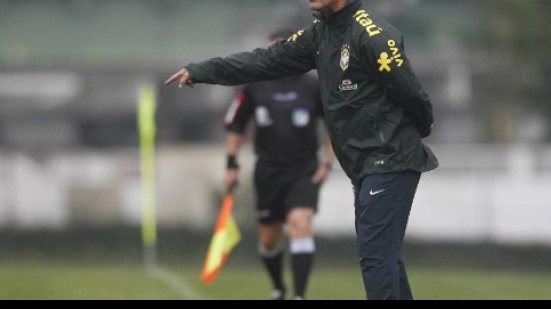 Imagem Vitória decide alçar Pet ao cargo de Sinval e busca novo técnico; Amadeu ganha força