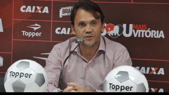 Imagem Pet confirma busca por técnico e comenta nome de Carlos Amadeu 