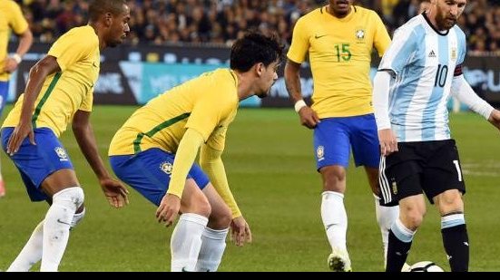 Imagem Brasil perde amistoso para Argentina