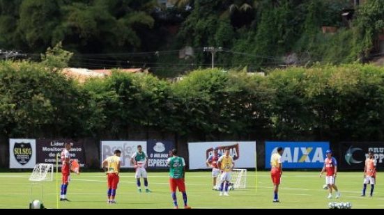 Imagem Bahia divulga relacionados para duelo contra o Grêmio; volante está de volta