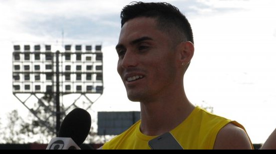 Imagem Pineda se despede do Vitória, agradece oportunidade e anuncia retorno ao Chile