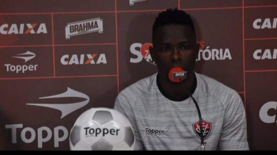 Imagem Kanu comemora crescimento do Vitória e pede foco no Santos