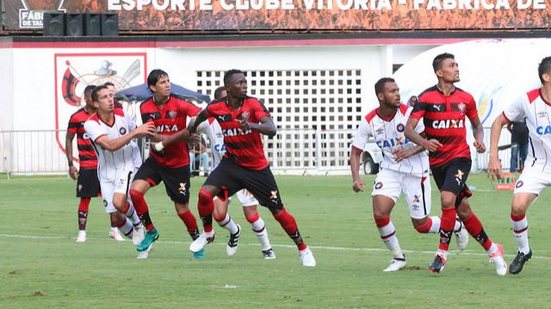 Imagem Em busca da reabilitação, Vitória enfrenta o Atlético/PR na Arena da Baixada
