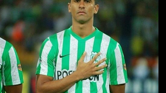 Imagem Diretor do Vitória confirma negociações por Santiago Tréllez