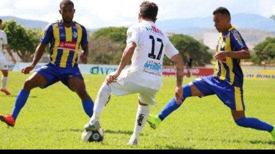 Imagem Gleidson Santos Oliveira apita 1ª final da Série B do Baianão 2017