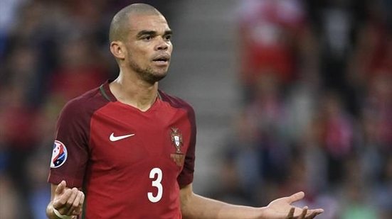 Imagem Segundo jornal, Pepe deve assinar com Besikitas