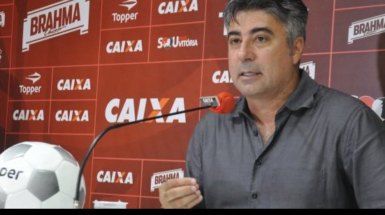 Imagem Gallo lamenta chances desperdiçadas: "infelizmente a bola não entrou"