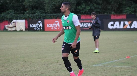 Imagem Com presença de Santiago Tréllez, Vitória treina no Barradão