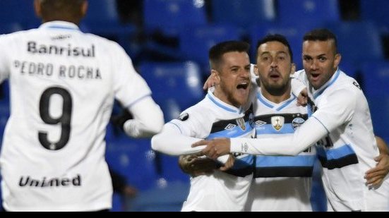 Imagem Grêmio vence Godoy Cruz fora de casa pelas Oitavas da Libertadores
