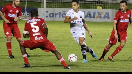 Imagem Aleluia: Náutico vence a primeira na Série B
