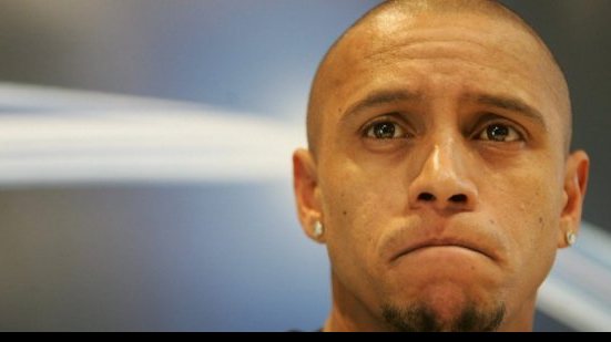 Imagem Roberto Carlos corre risco de ser preso; entenda
