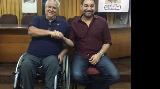 Imagem Vice-presidente do Vitória ameaça sair: &quot;Vou tentar mais 10 dias&quot;