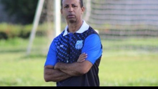 Imagem Em fase final de filiação a FBF, Time de Talisca anuncia Sérgio Araújo como técnico