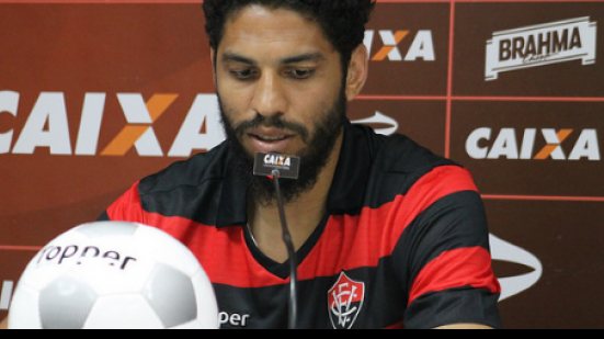 Imagem &quot;É juntar os cacos&quot;, declara zagueiro do Vitória