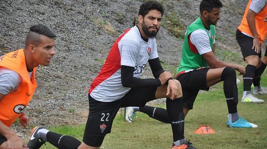 Imagem Emprestados pelo Grêmio, Wallace e Fred não podem enfrentar o time gaúcho