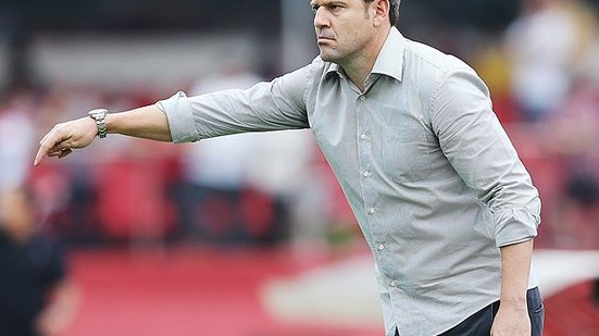 Imagem Argel Fucks é o novo técnico do Goiás