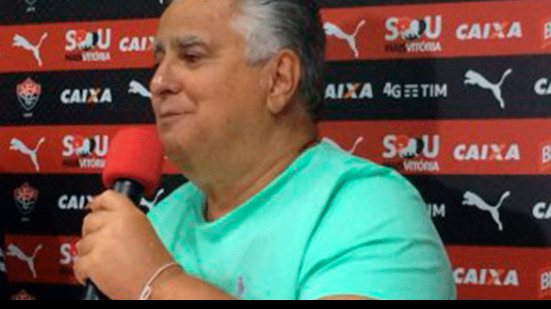Imagem Bomba: Vice-presidente do Vitória coloca cargo à disposição
