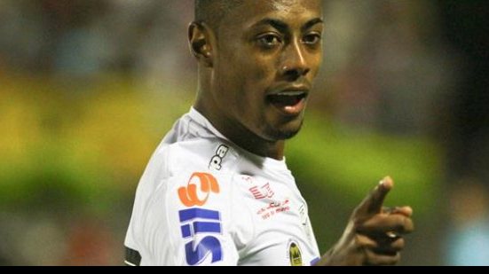 Imagem Autor de três gol contra o Bahia, atacante é considerado um dos piores em campo por Levir