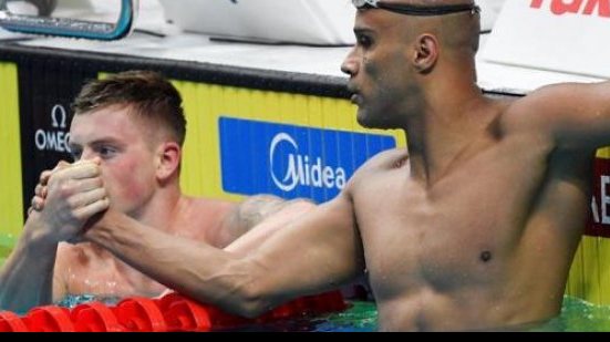 Imagem Brasileiro João Gomes leva prata no Mundial de Esportes Aquáticos na Hungria