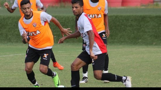 Imagem  Mancini comanda coletivo e esboça provável time que pega o Cruzeiro