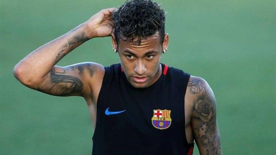Imagem  "Que pague a cláusula e vá", dispara presidente do Barcelona sobre indefinição de Neymar