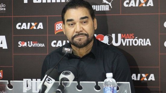 Imagem Ivã de Almeida explica adiantamento de salários por meio de nota