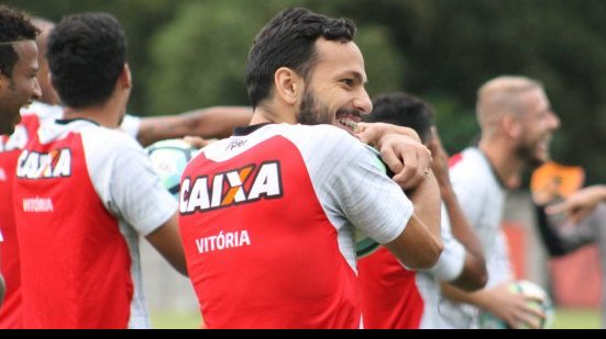 Imagem Com Yago, Vitória está relacionado para enfrentar a Ponte