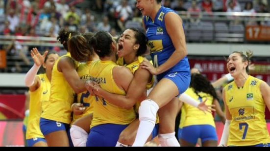 Imagem Brasil vence Sérvia e está na final do Grand Prix de Vôlei
