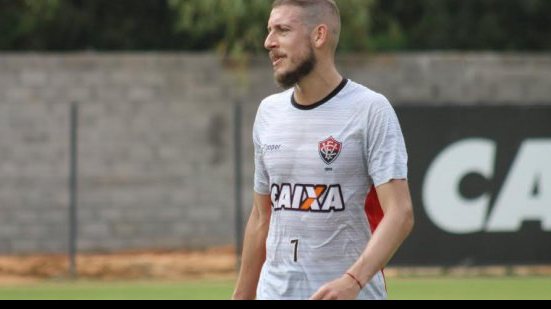 Imagem Retornando de suspensão, Uillian Correia quer Vitória perfeito no segundo turno
