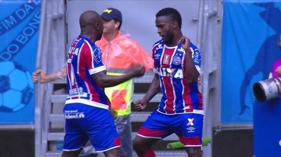 Imagem Mendoza explica &quot;dancinha&quot; na comemoração do seu primeiro gol pelo Bahia