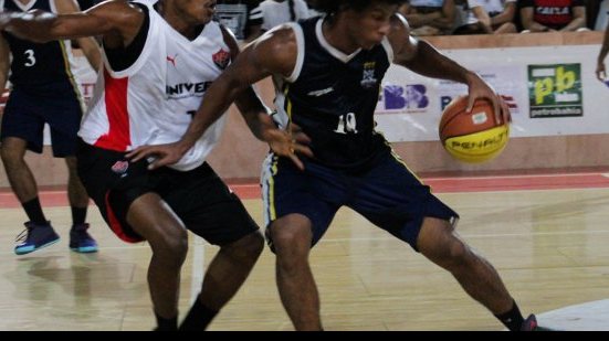 Imagem Universo/Vitória inicia pré-temporada com triunfo no Baiano de Basquete 